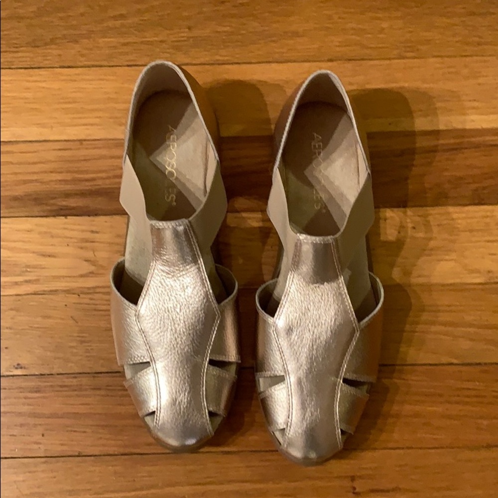 Aerosoles Believe flats casual slip-ons.